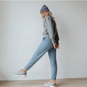 Albion Fit Light Blue Jetsetters. Joggers. Size Small Petite